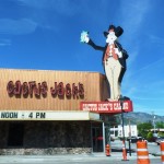 Cactus Jack's Casino kind of shows what the casinos in Carson City are like, lots of neon, but not like the crazy stuff you see in Las Vegas.